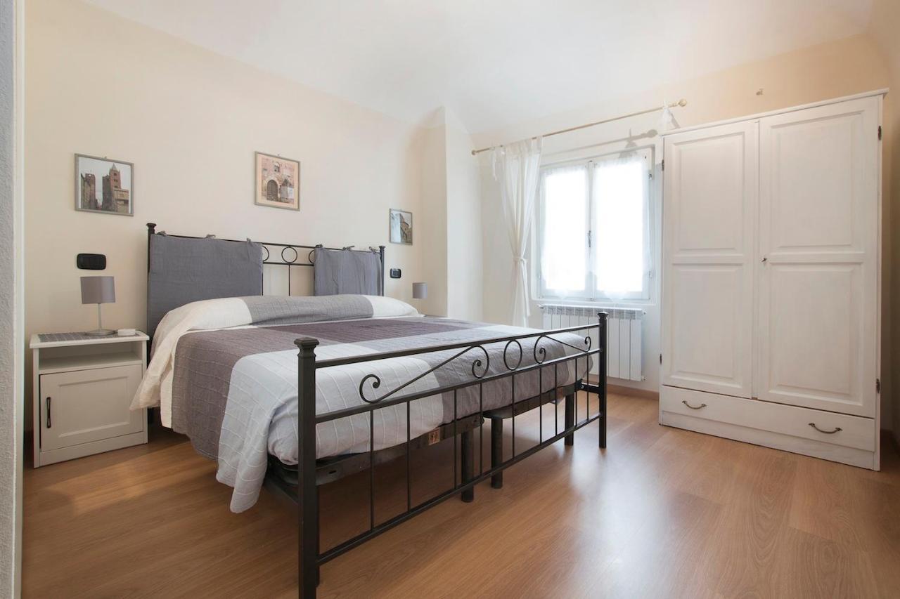 B&B Sotto Le Torri Albenga Eksteriør billede