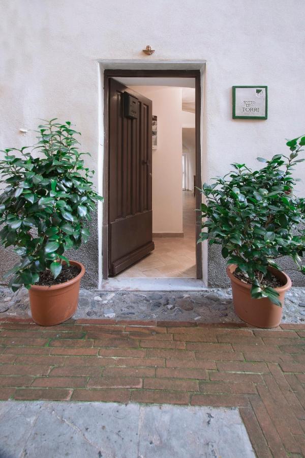 B&B Sotto Le Torri Albenga Eksteriør billede