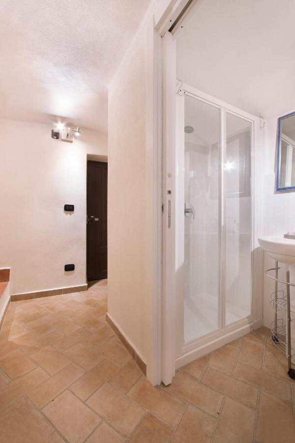 B&B Sotto Le Torri Albenga Eksteriør billede