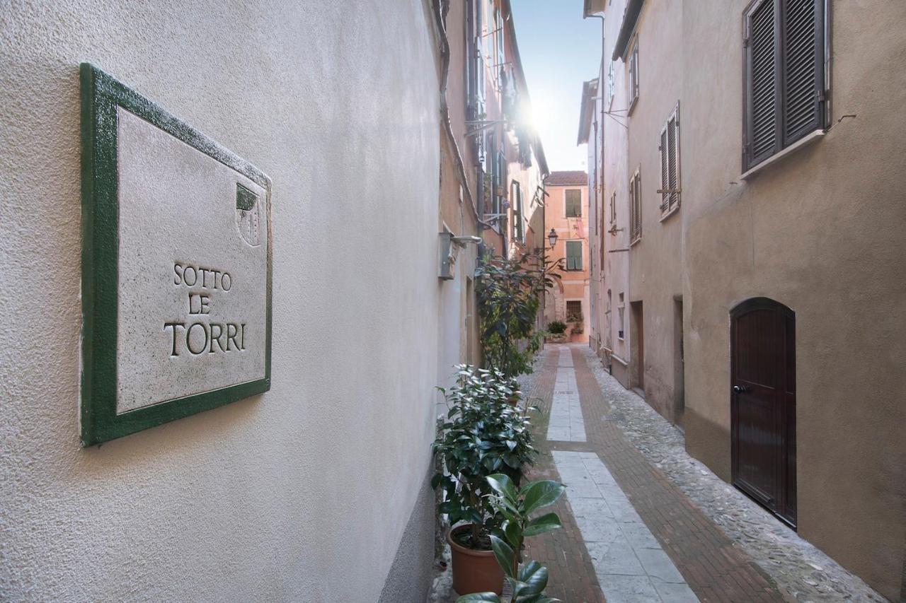 B&B Sotto Le Torri Albenga Eksteriør billede